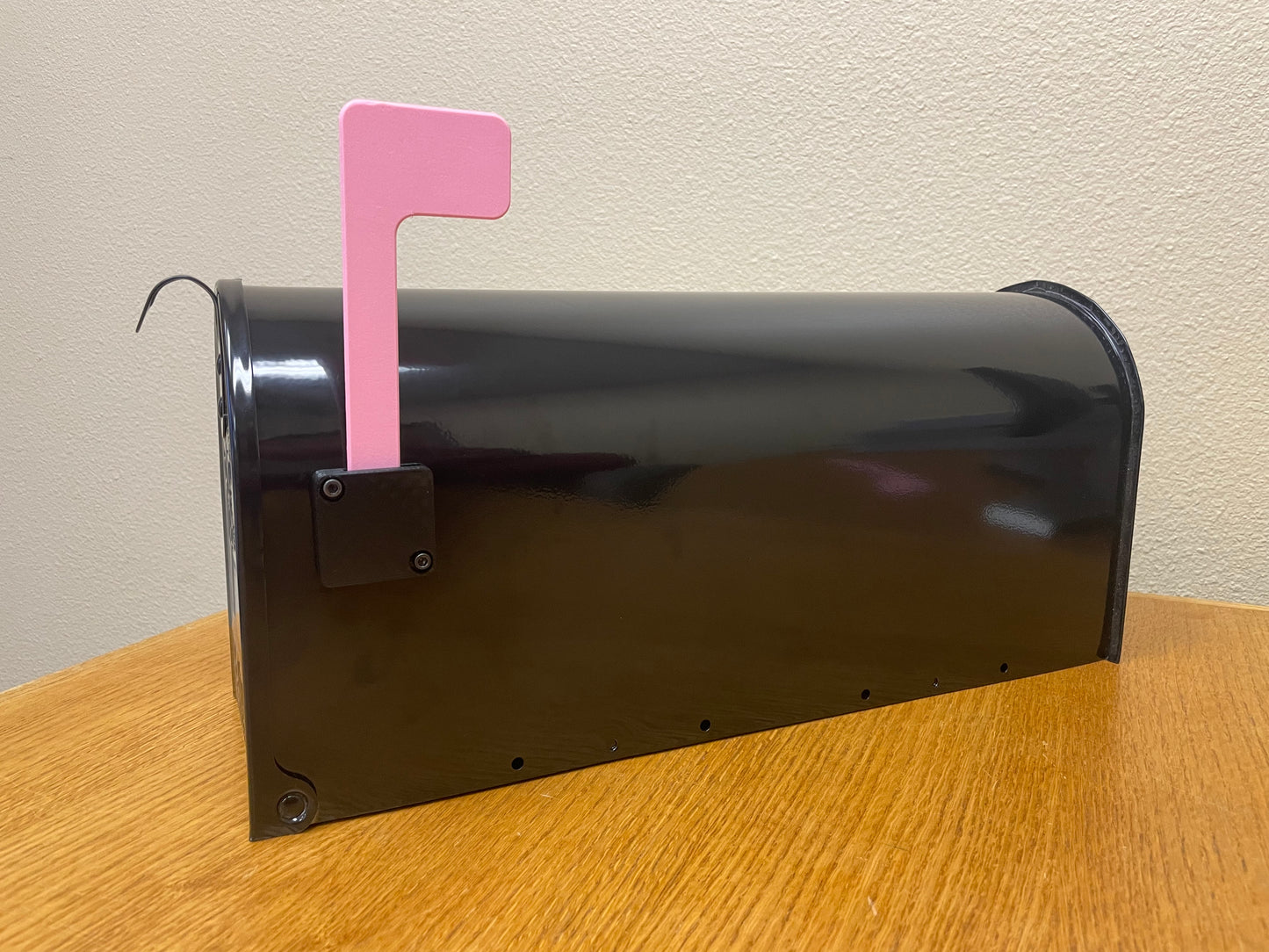 Pink Universal Mailbox Flag
