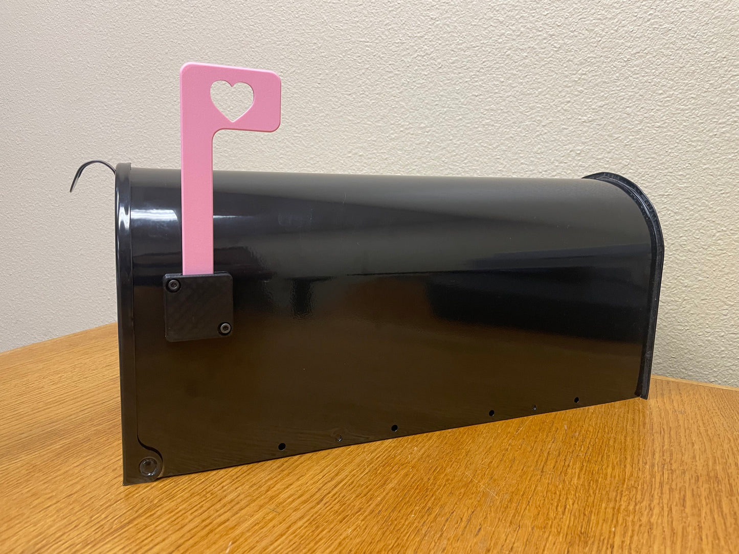 Heart Pink Universal Mailbox Flag